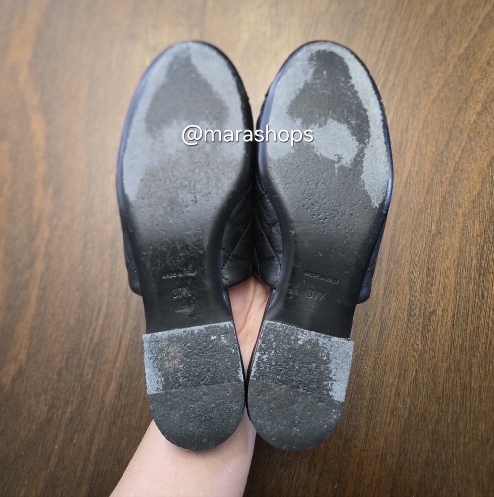 Chanel 2017 Interlocking CC Logo Mules - Picture 9 of 10